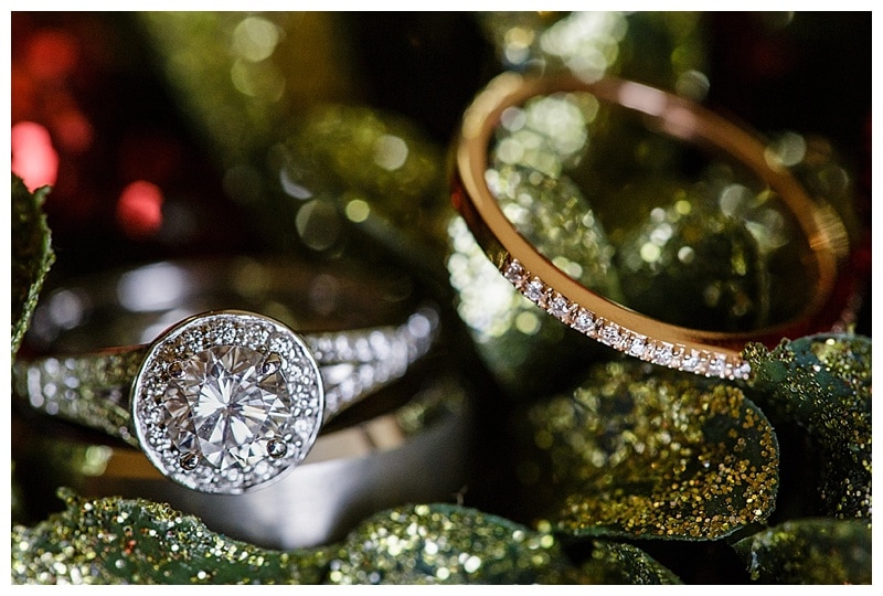 LOVE the mixed metal and simply stunning wedding set for Charmaine. 