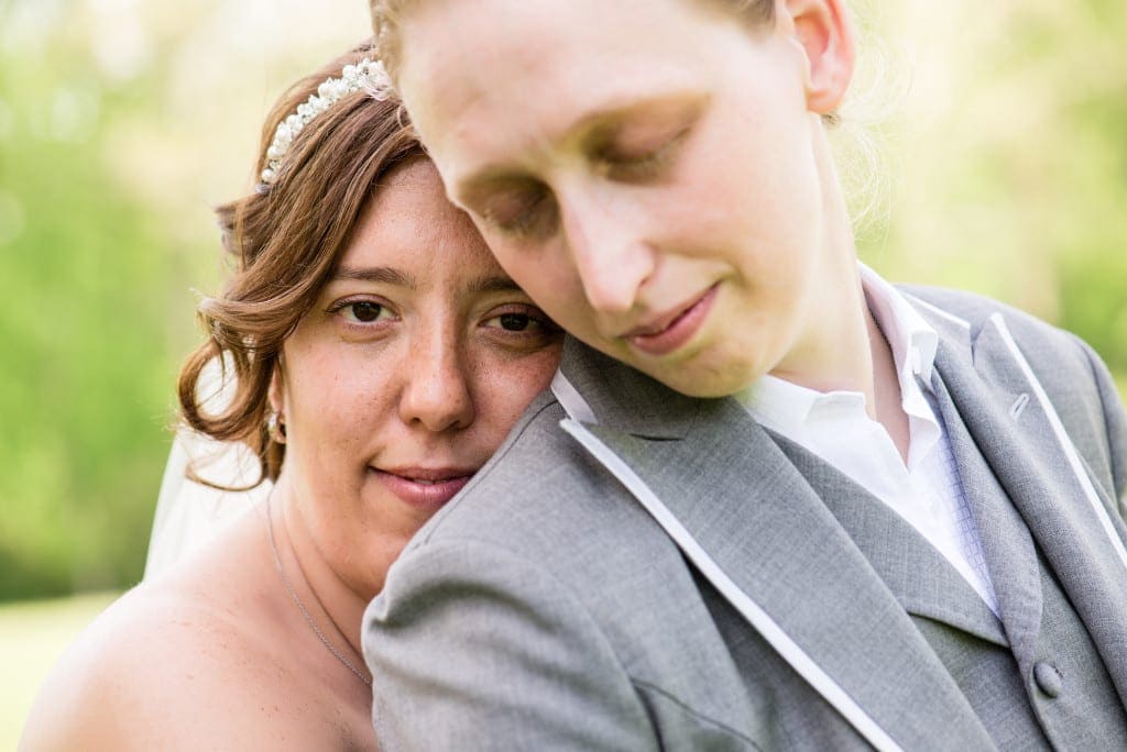 The golden light framing these two is just to die for. .