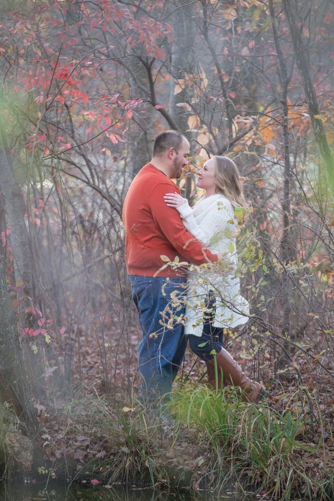 engagement pictures in nj park in the fall
