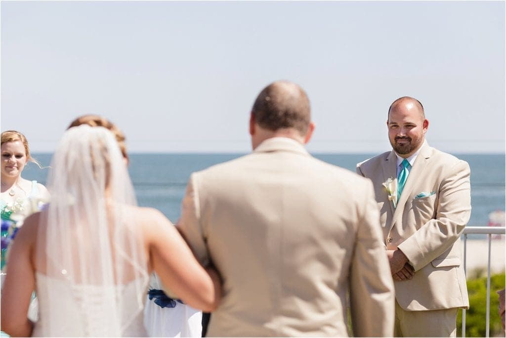 Cape May beach wedding venues- outdoor ceremony beach photos