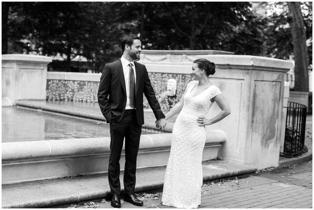bride and groom photos at Rittenhouse Square