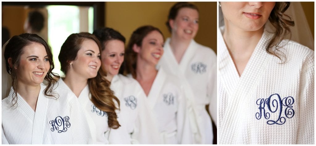 Custom monogrammed bathrobes for bridesmaids 