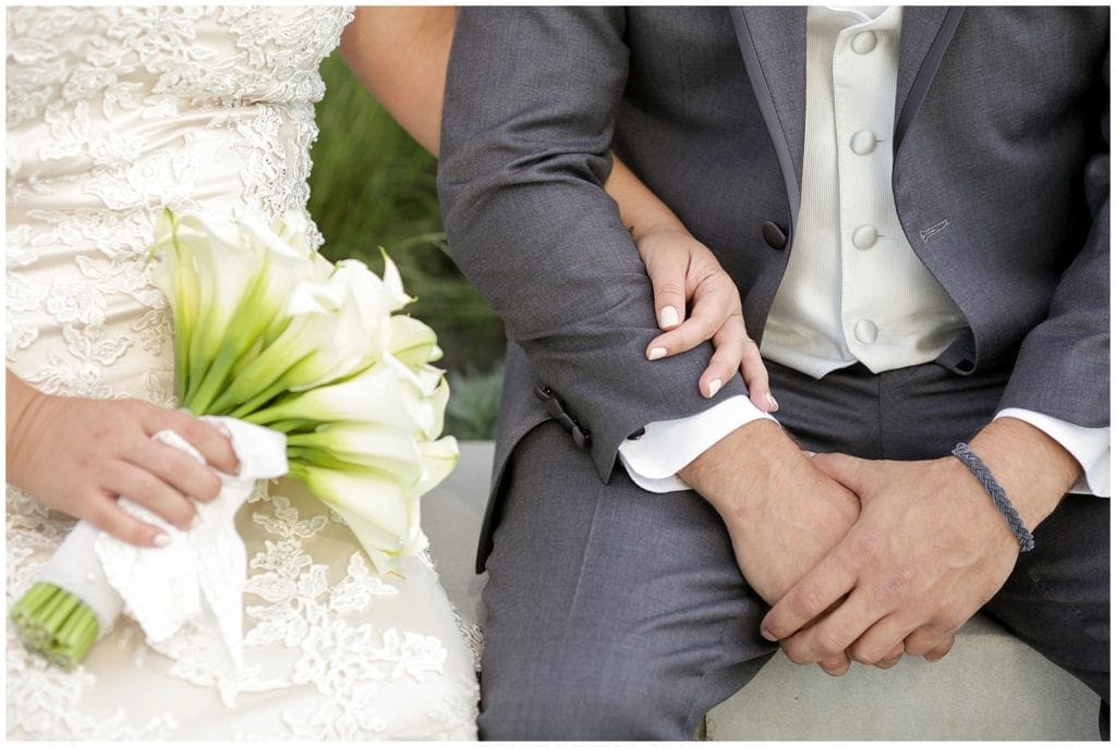 All white Lilly bouquet 