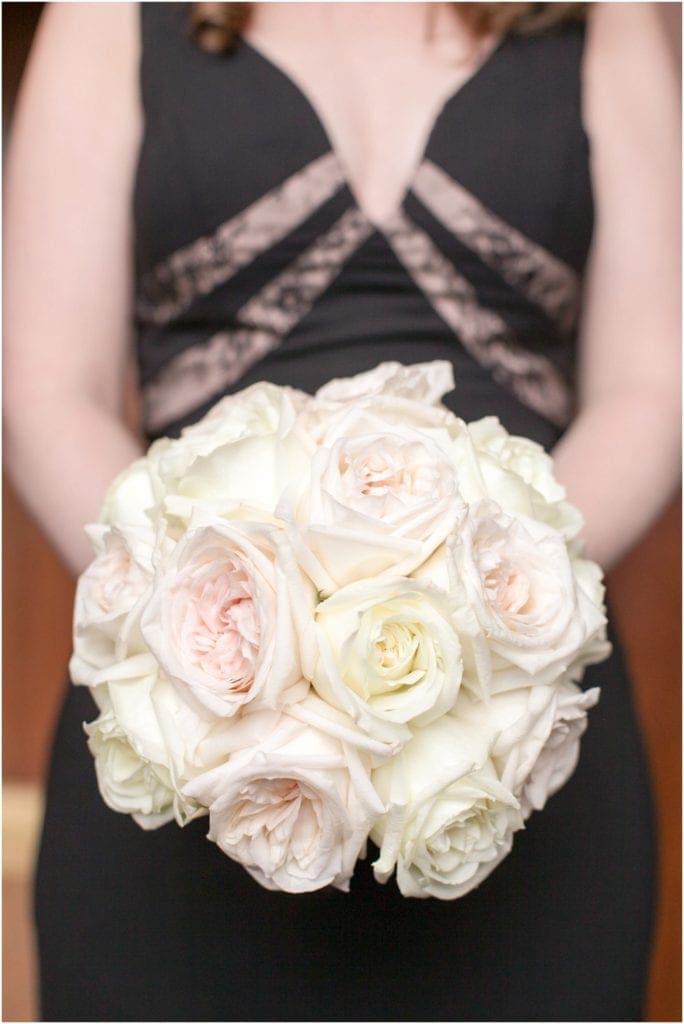 white and light pink wedding bouquet 