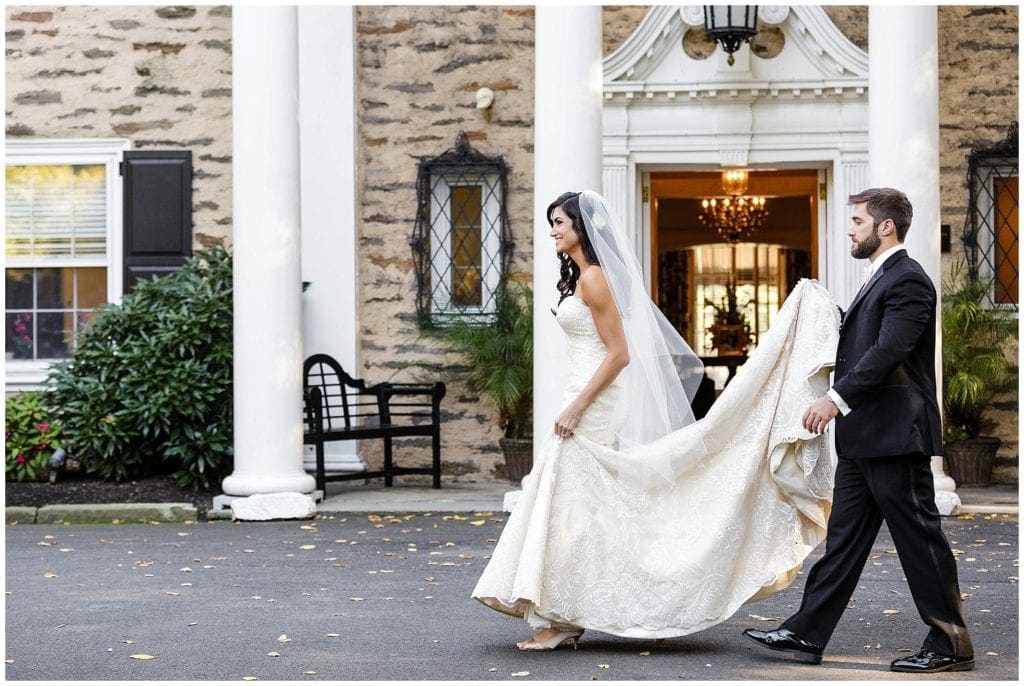 Huntingdon Valley Country Club is a stunning rustic wedding venue in east PA