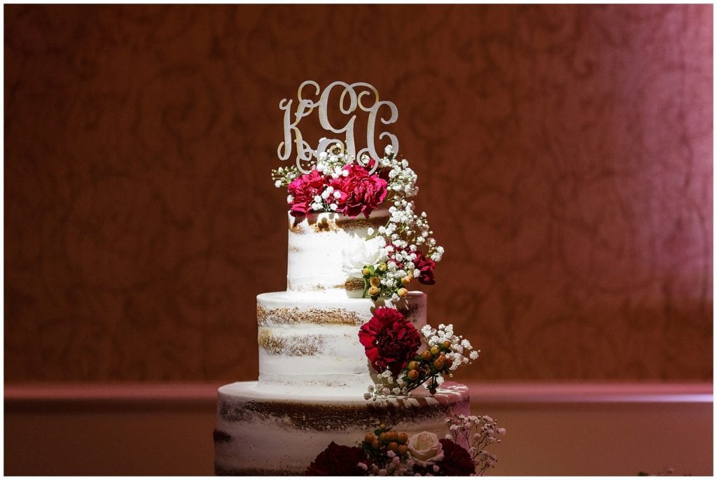 How charming is this rustic naked cake made by the famous Palermo bakery in NJ. Love the monogrammed cake topper 
