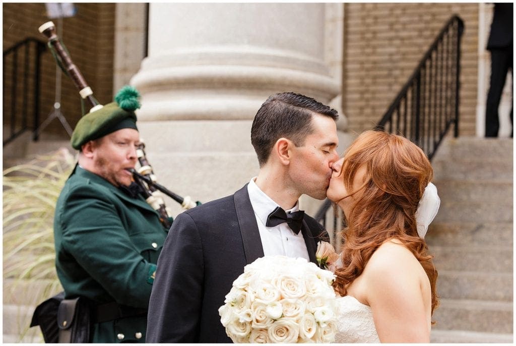 Elegant Irish catholic ceremony in philly ends with Irish music 