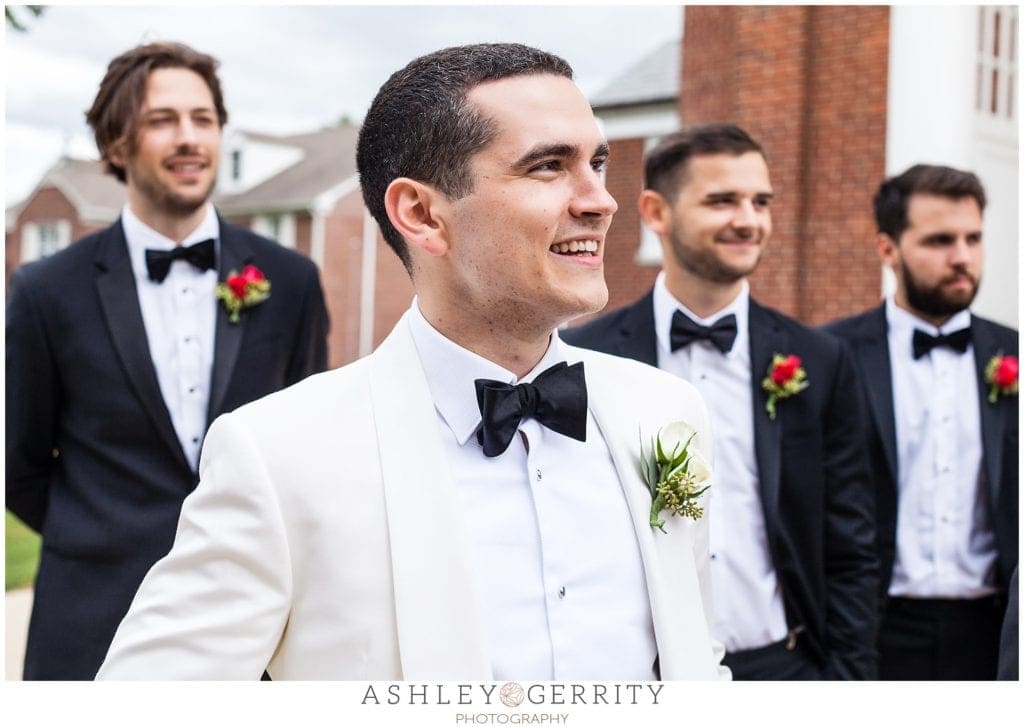 groom, groomsmen, tuxedos, black and white, groom inspiration