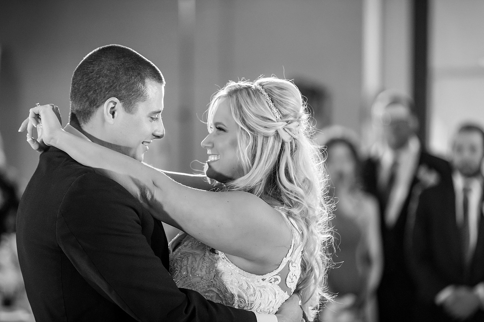 First dance at a Sheraton Valley Forge wedding