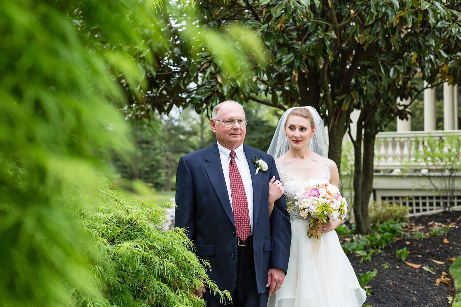 Bride and her father about to walk down the aisle, Glen Foerd Mansion wedding
