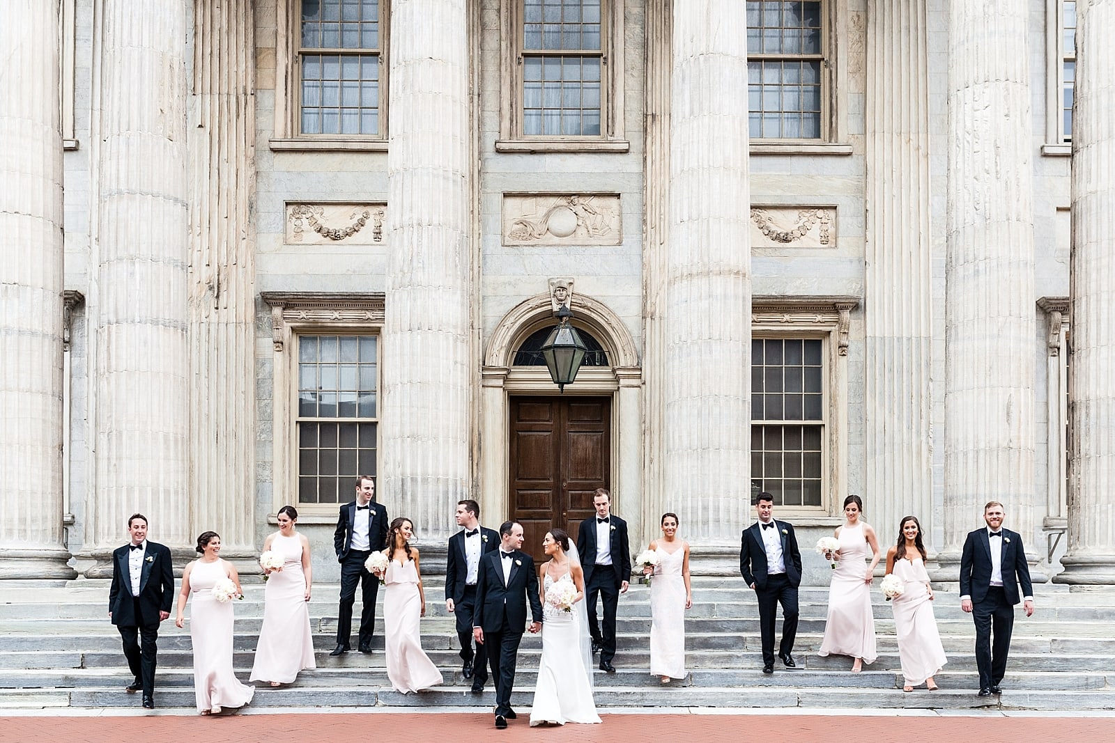 Merchant Exchange building, bridal party, wedding party, groomsmen, bridesmaids, bride and groom, wedding party portrait