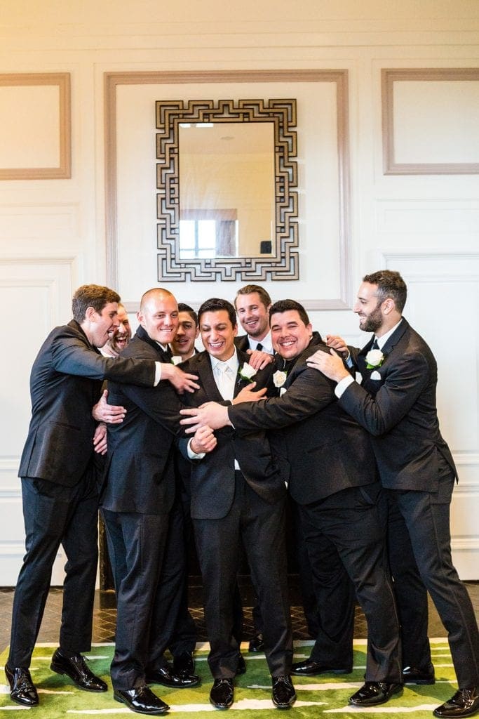 groom and groomsmen, fun wedding day pictures