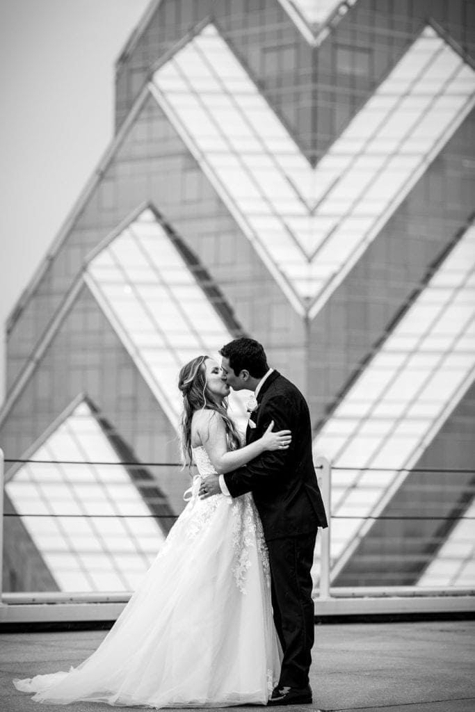 Rooftop wedding portrait, philadelphia skyline, wedding portrait,