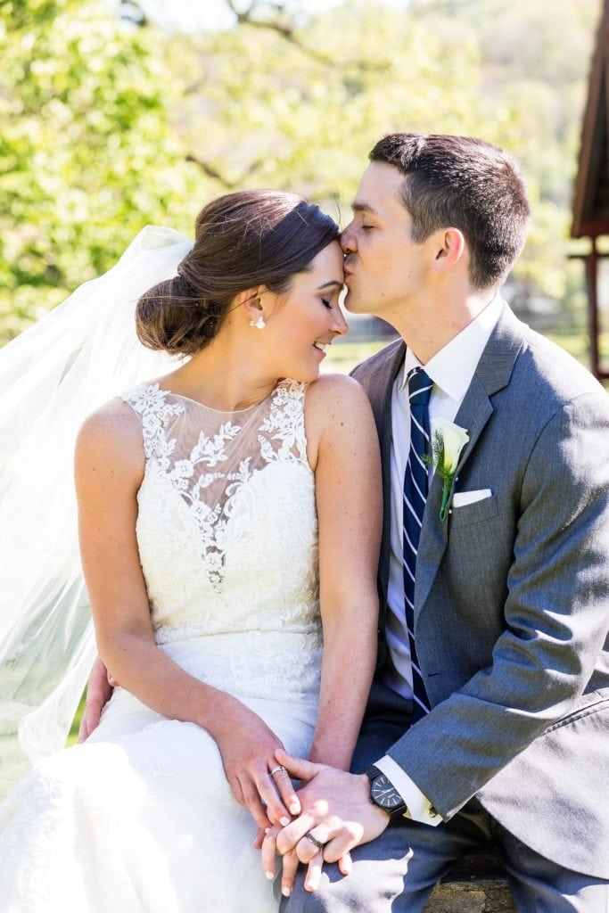 Groom softly kisses his brides forhead at brandywine battlefield park | Ashley Gerrity Photography www.ashleygerrityphotography.com