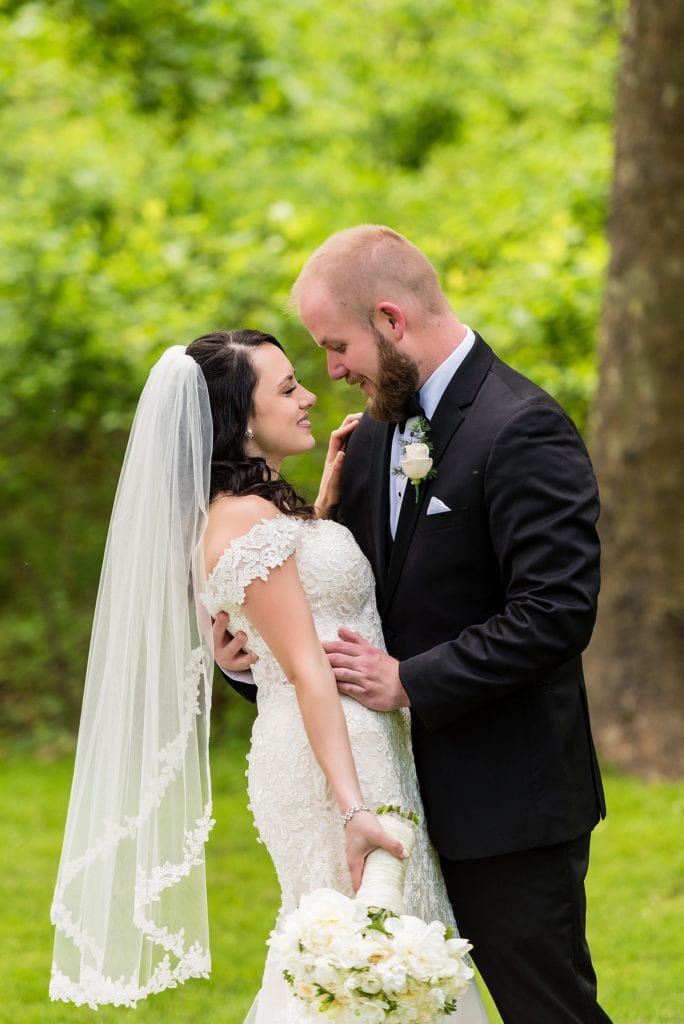 Bride and groom portrait at Anthony Wayne House Wedding | Ashley Gerrity Photography www.ashleygerrityphotography.com