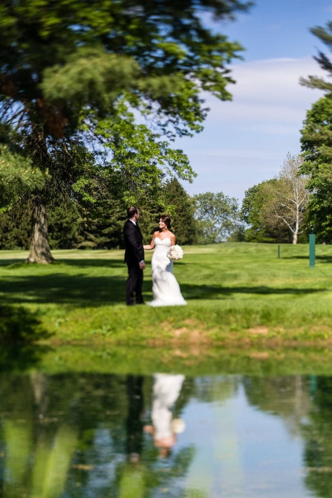 Portraits of bride and groom in grounds of Green Valley Country Club Wedding | Ashley Gerrity Photography www.ashleygerrityphotography.com