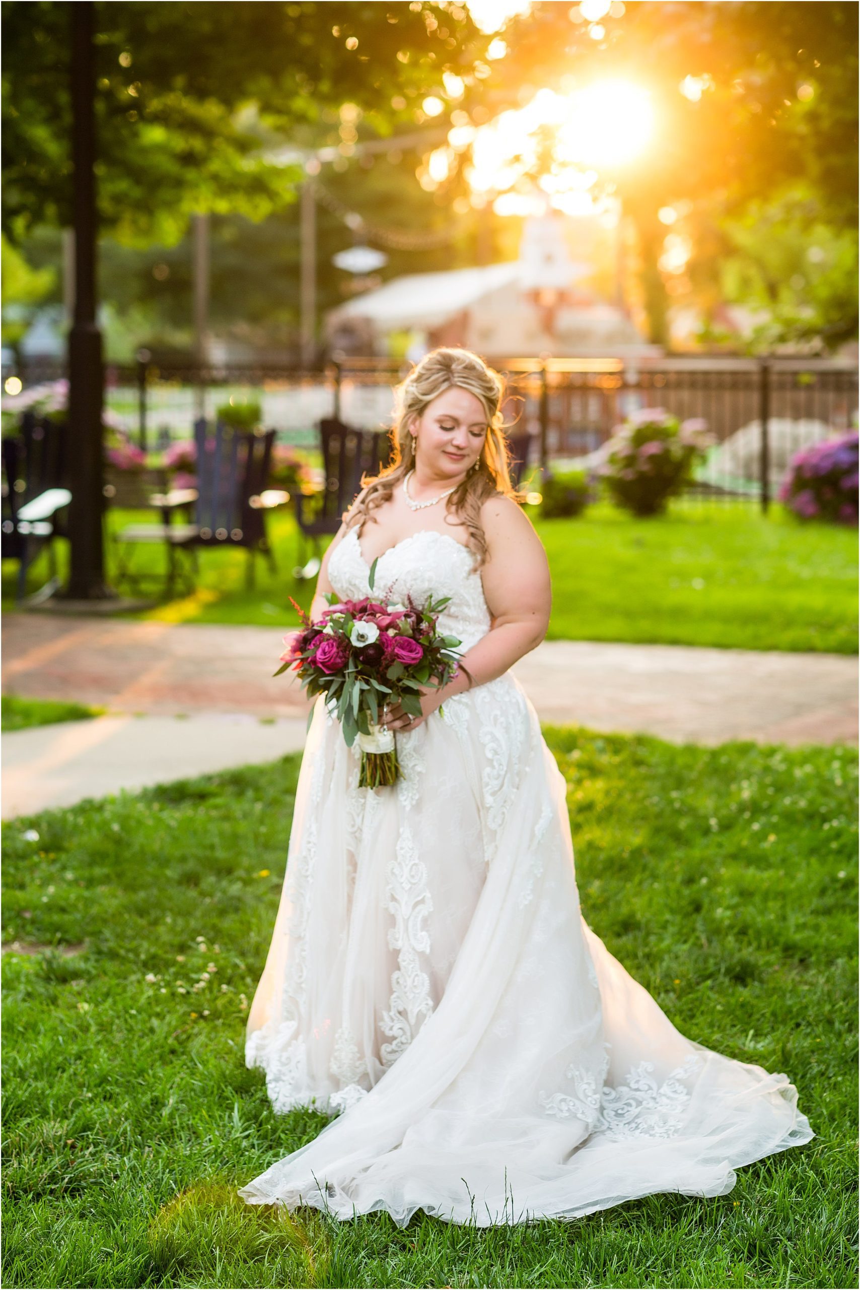 Bridal portrait with bouquet at Franklin View