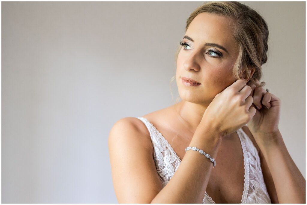 Bride puts in her details